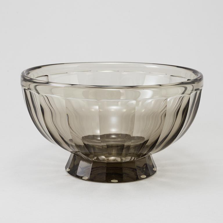 A Gerda Strömberg glass bowl, Strömbergshyttan glassworks 1936.