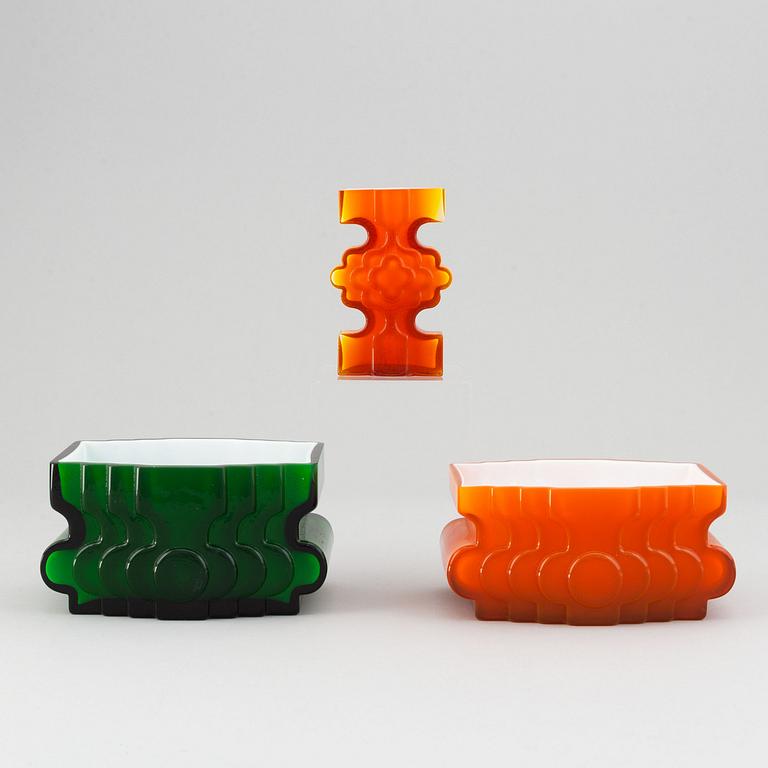 PO Ström, three glass vases, Alsterfors Glasbruk, ca 1970.