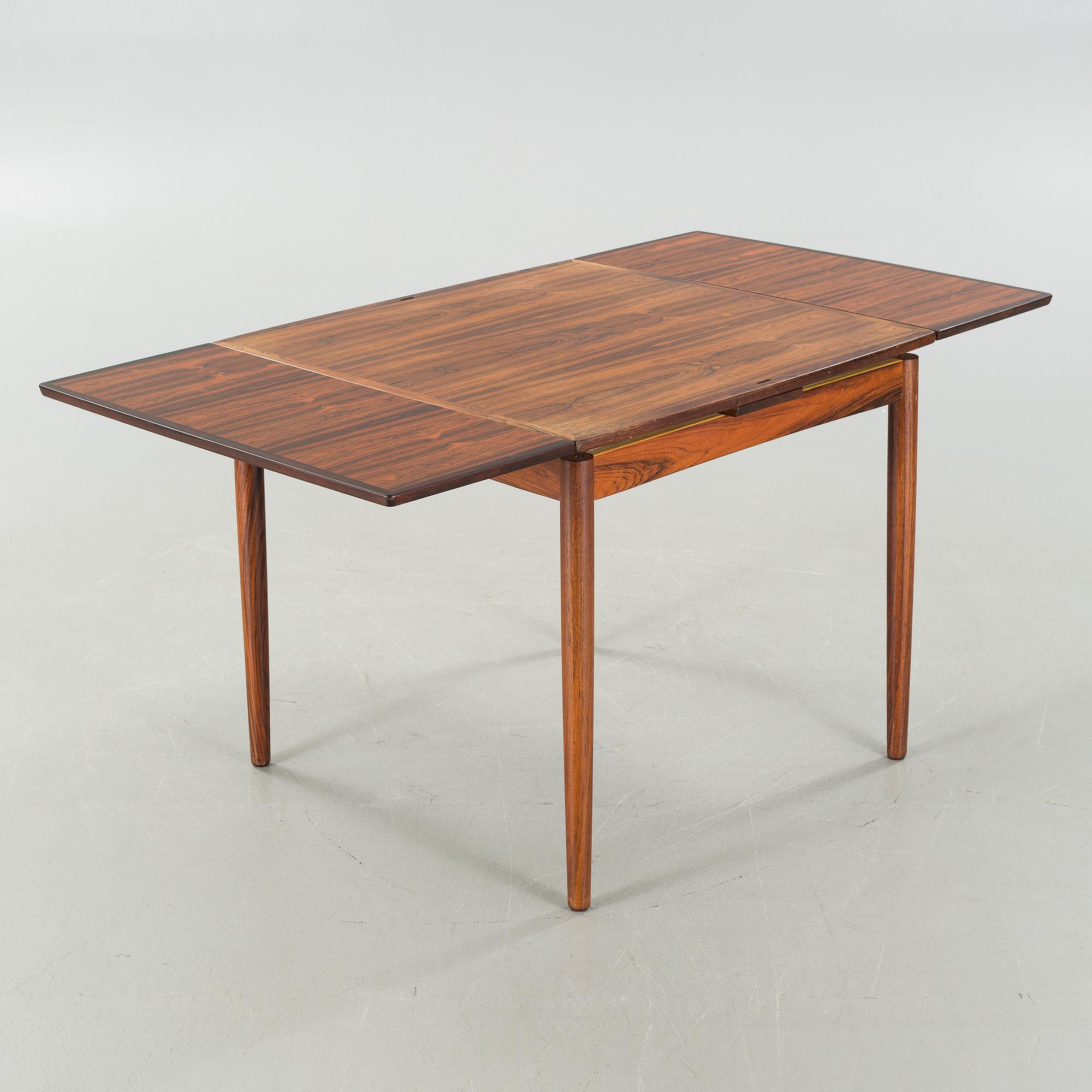 A 1950/60s table, designed by Poul Hundevad for Hundevad & Co.