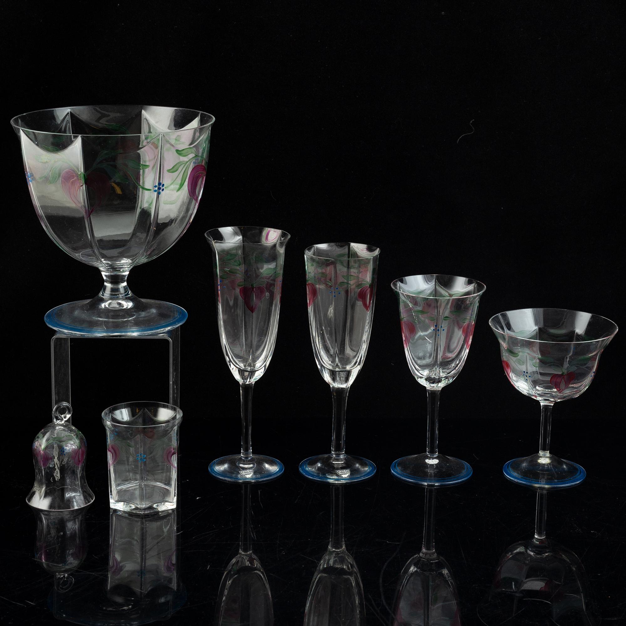 Eva Englund, servis, glas "Maja", Orrefors. 21 delar.
