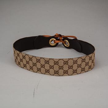 SKÄRP, Gucci.