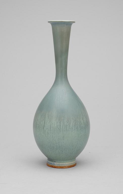 VAS samt SKÅL, stengods, Berndt Friberg, Gustavsbergs studio, 1962 respektive 1964.