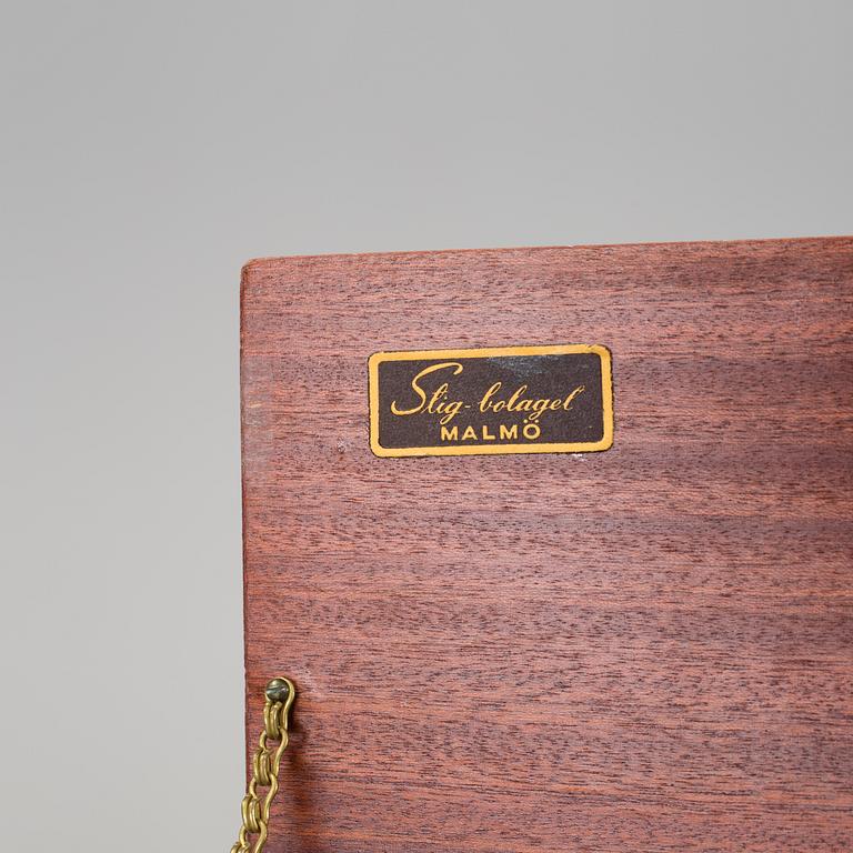 A 140 piece "Venus" cutlery set from Asni, denmark, mid 20th Century.