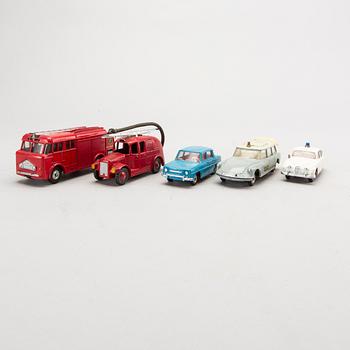 BILAR 10 st Dinky Toys 1950/60-tal.