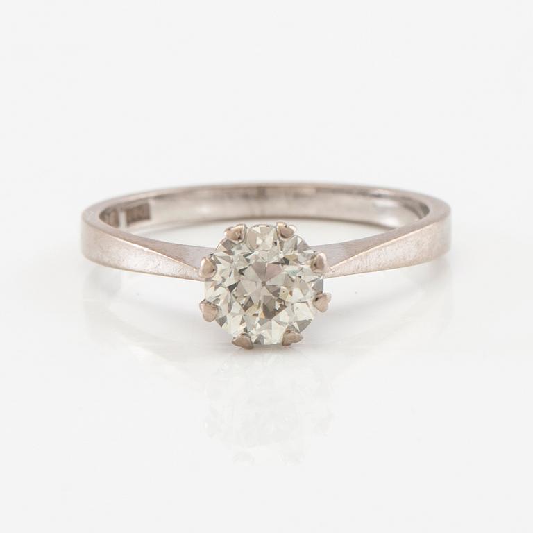 Ring solitär 18K vitguld med en Very Faint Light Green diamant ca 1,10 ct.