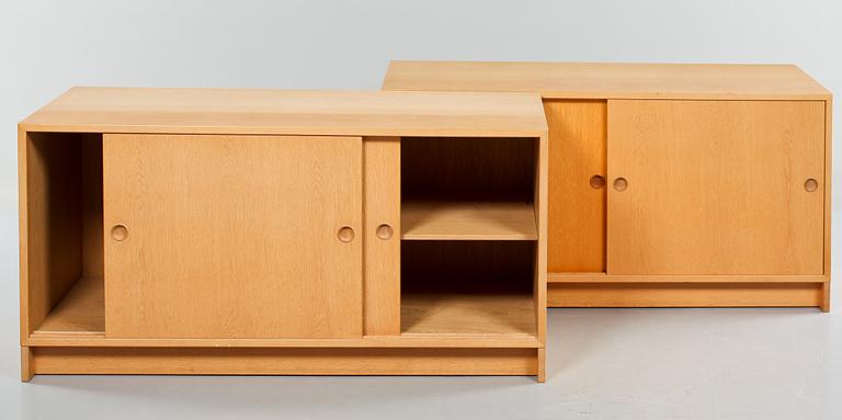 SIDEBOARD, ett par, "Öresund", Börge Mogensen, Karl Andersson & Söner, 1900-talets andra hälft.