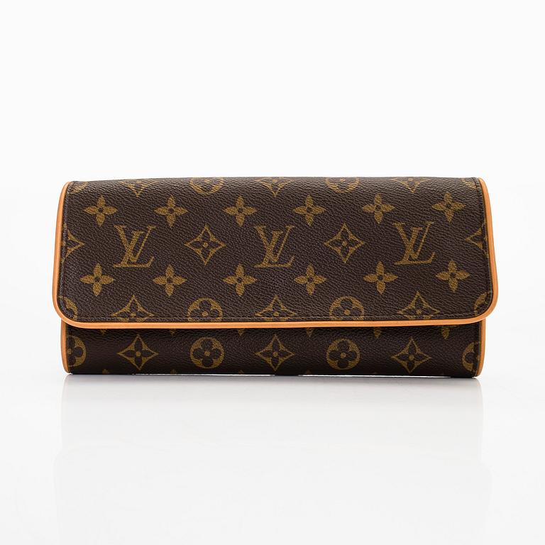 Louis Vuitton, a Monogram Canvas 'Pochette Twin GM' bag.