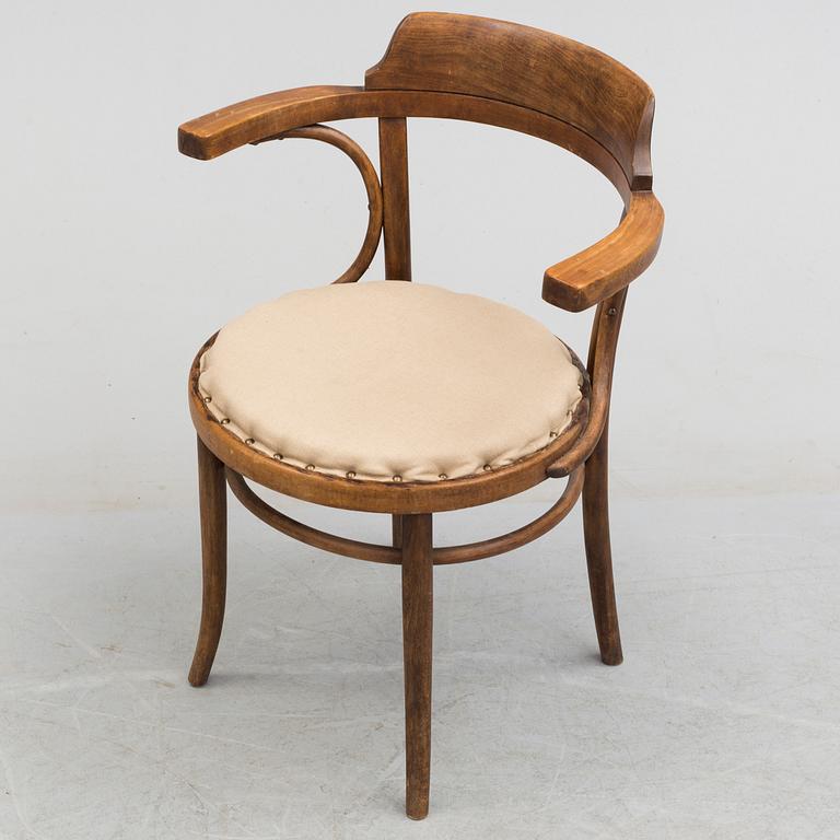 An early 20th century Thonet chair.