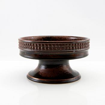 Stig Lindberg, footed bowl from Gustavsberg studio, late 20th century stoneware.