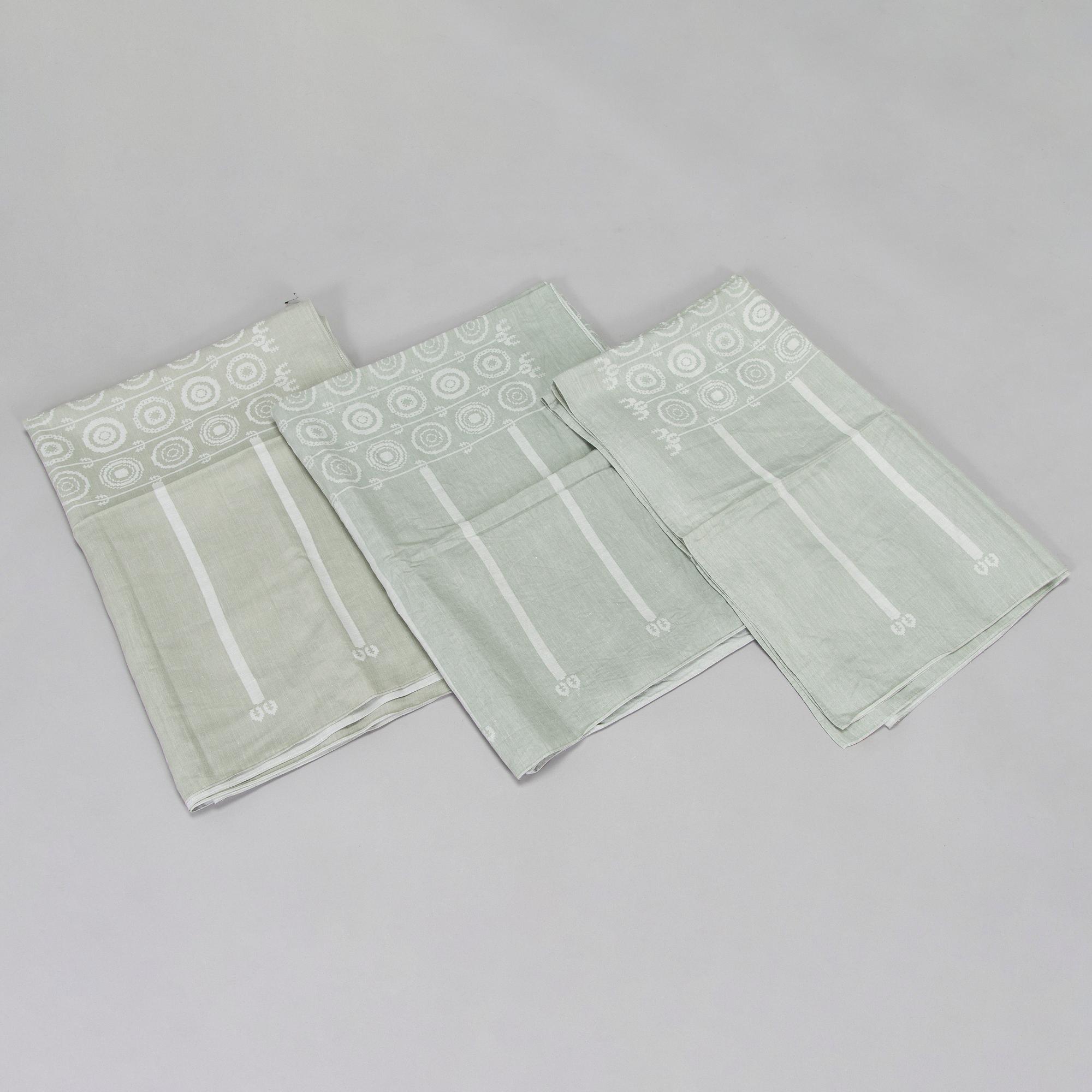 Dora Jung, A set of tablecloths and napkins, Tampella Oy and Klässbols Linneväveri Ab, second half of 20th century.