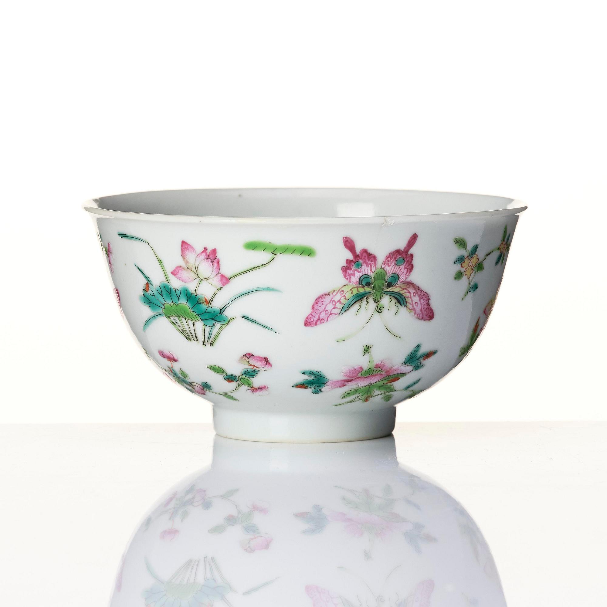 Skål, porslin. Qingdynastin, med Daoguang märke och period (1820-1850).