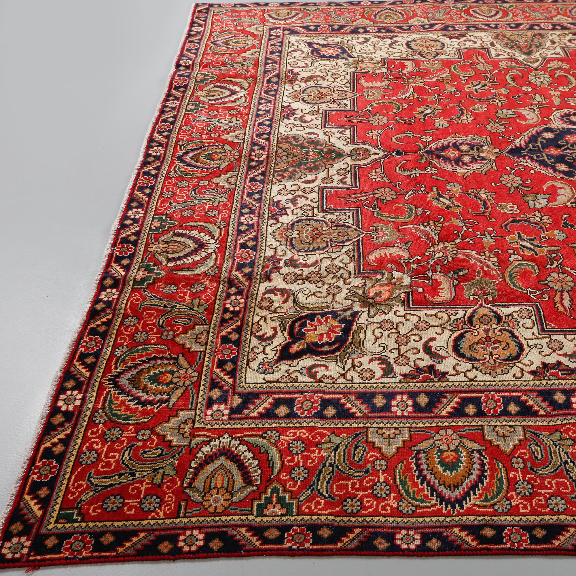 MATTA, Täbriz, old, 425x230 cm.
