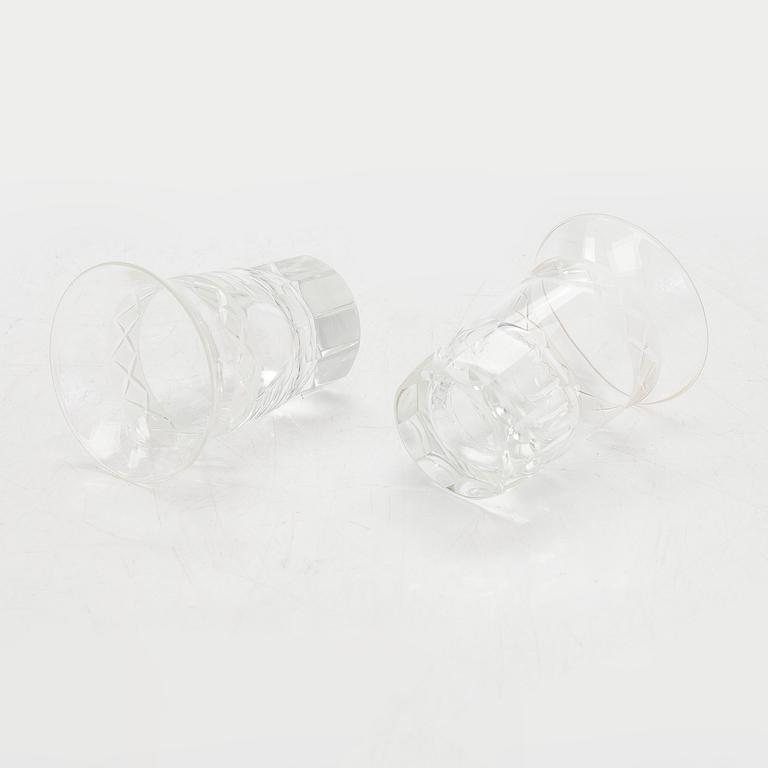 Glasservis, 85 st, "Antica" Nuutajärvi, Notsjö. I produktion 1900-1969.