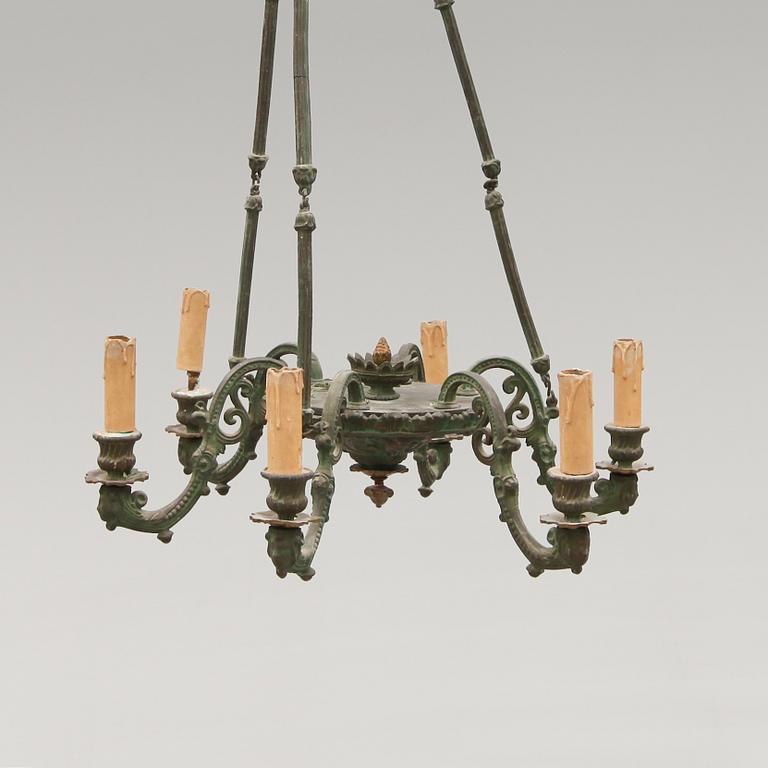 TAKAMPEL, empirestil, 1800-tal. Höjd 75 cm.