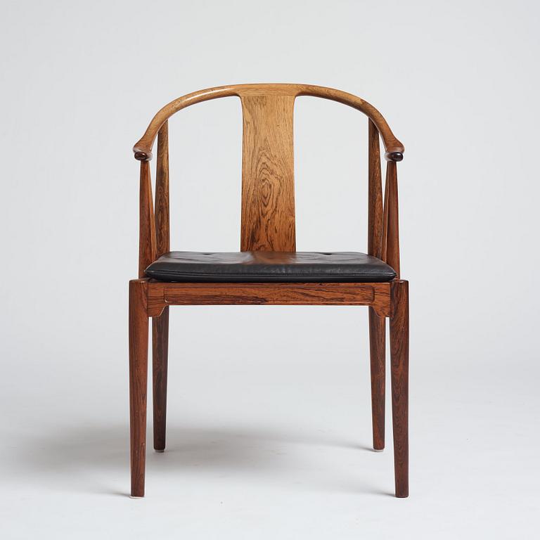 Hans J. Wegner, a palisander 'China Chair', Fritz Hansen, Denmark 1966.