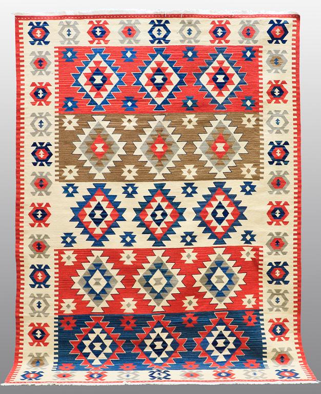 CARPET, Kilim Shiraz, ca 270 x 180 cm.