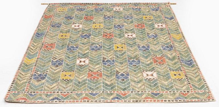 Märta Måås-Fjetterström, a drape, "Rågen", flat weave, c 208 x 138 cm, signed AB MMF.