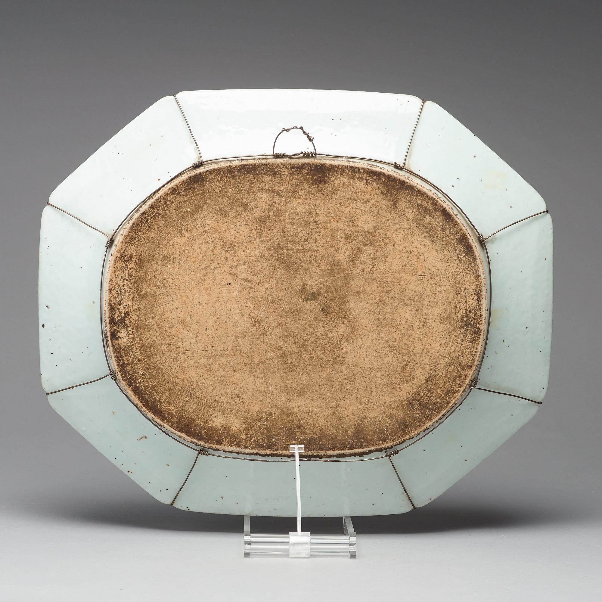 STEKFAT, kompaniporslin. Qingdynastin, Qianlong (1736-95).