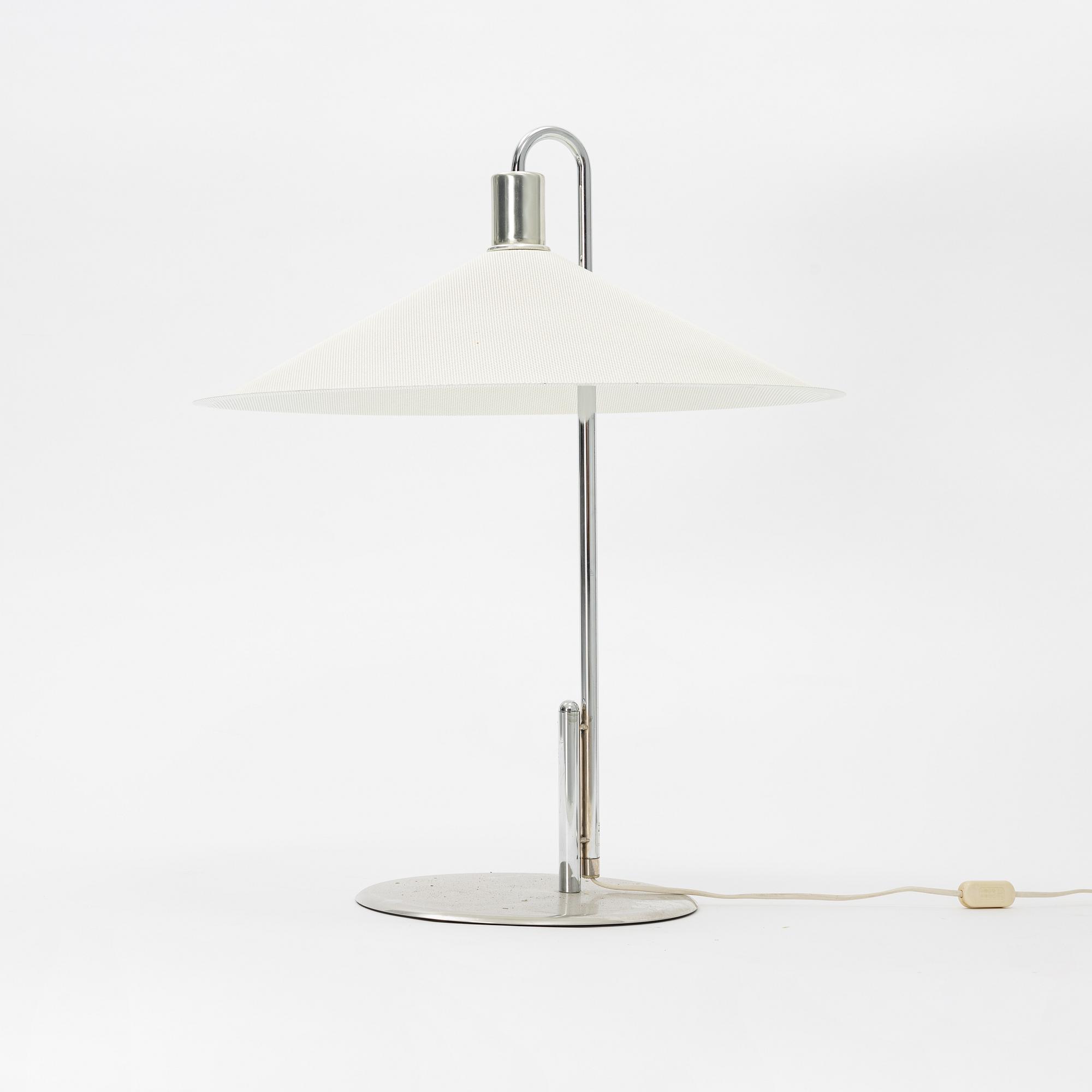 Börge Lindau & Bo Lindercrantz, a 'Zero' table lamp and 'Zero' floor lamp, late 20th century.
