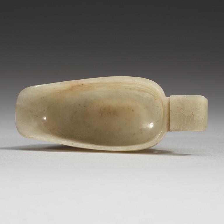 VINOFFERBÄGARE, nefrit. Sen Qing dynastin (1644-1912).