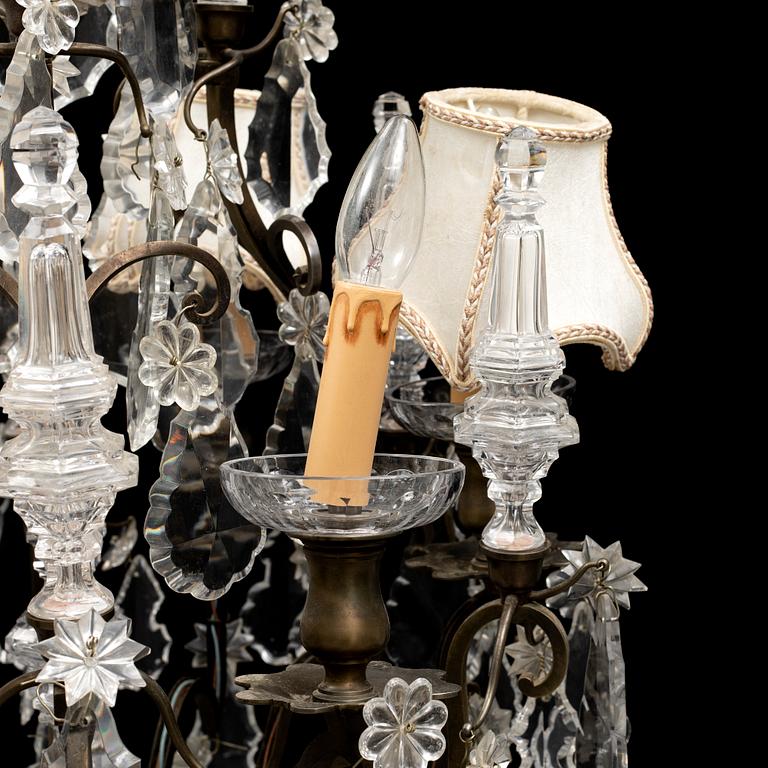 A Baroque style chandelier, mid 20th Century.