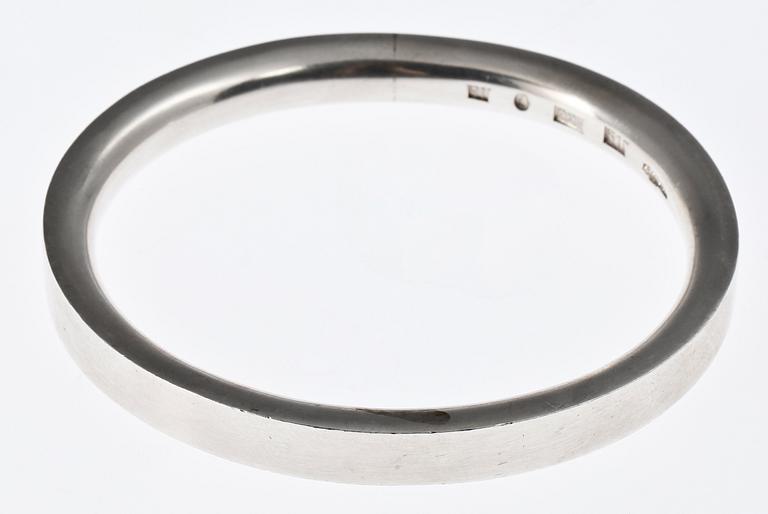 ARMRING, sterlingsilver, Rey Urban, Stockholm 1992. Vikt 73 gram.
