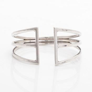 Kalevala Koru, a silver bracelet, Ethel Düne. Helsinki 1959.