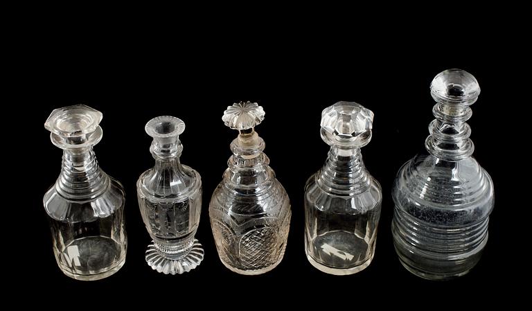 KARAFFER, 5 st, glas, 1800-tal.