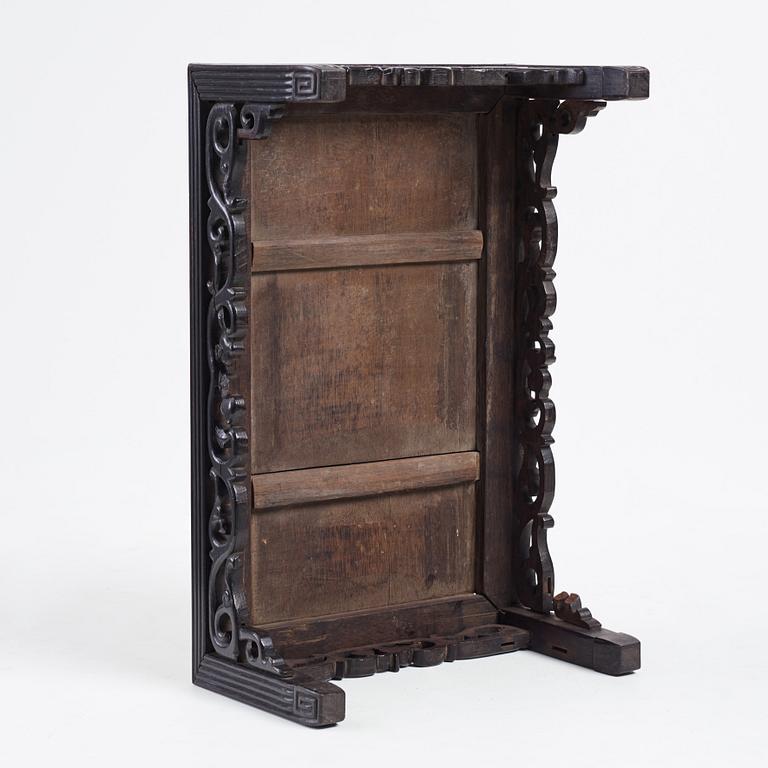 A Kang table, early 20th Century.