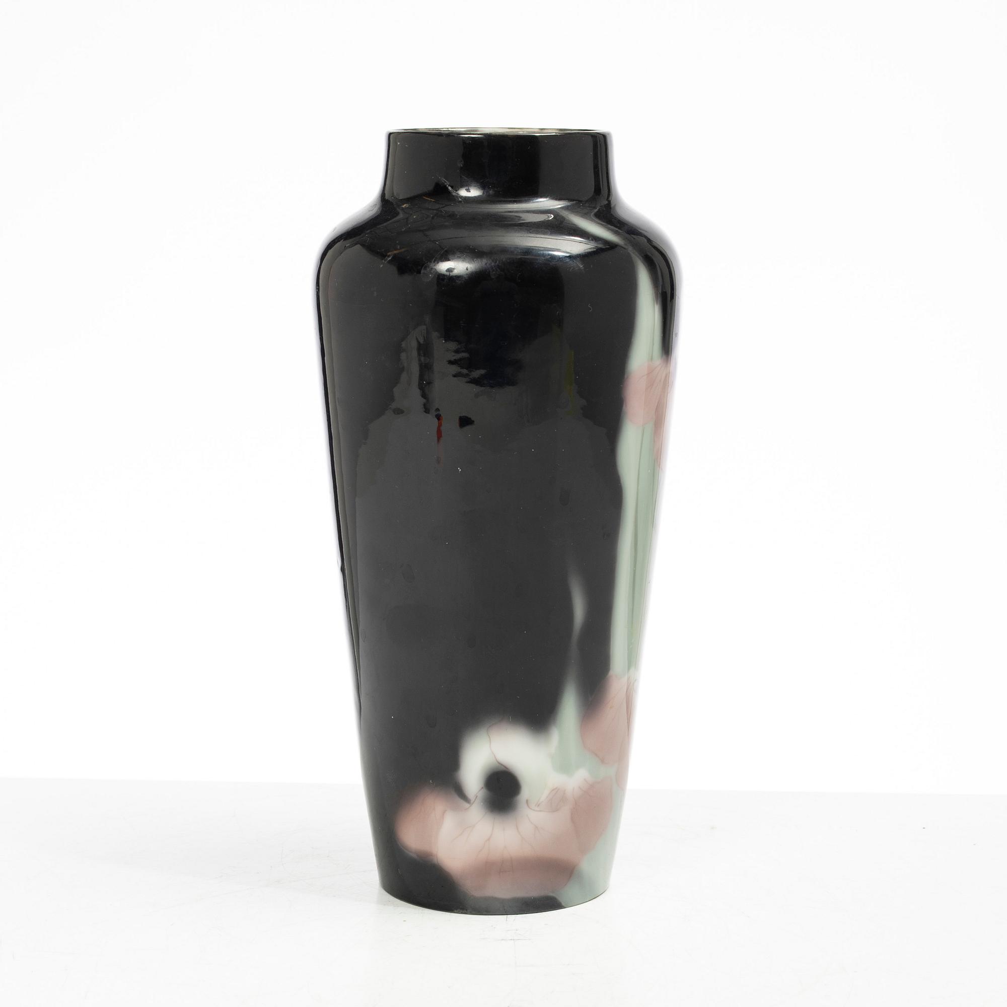 A porcelain "Rörstrand-Noir" vase, Rörstrand Sweden, 1930s.