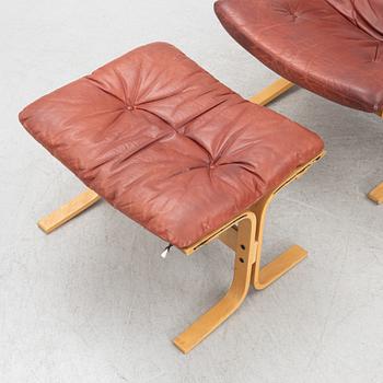 Ingemar Relling, a pair of "Siesta" lounge chairs with ottoman, Westnofa, Norway.