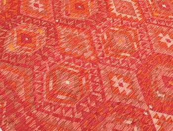 Rug, Kelim, 291 x 207 cm.