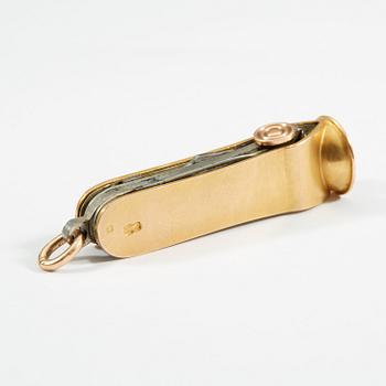 A Russian 20th century gold and metal cigar-cutter, unidentified makers mark, St. Petersburg 1908-1917.