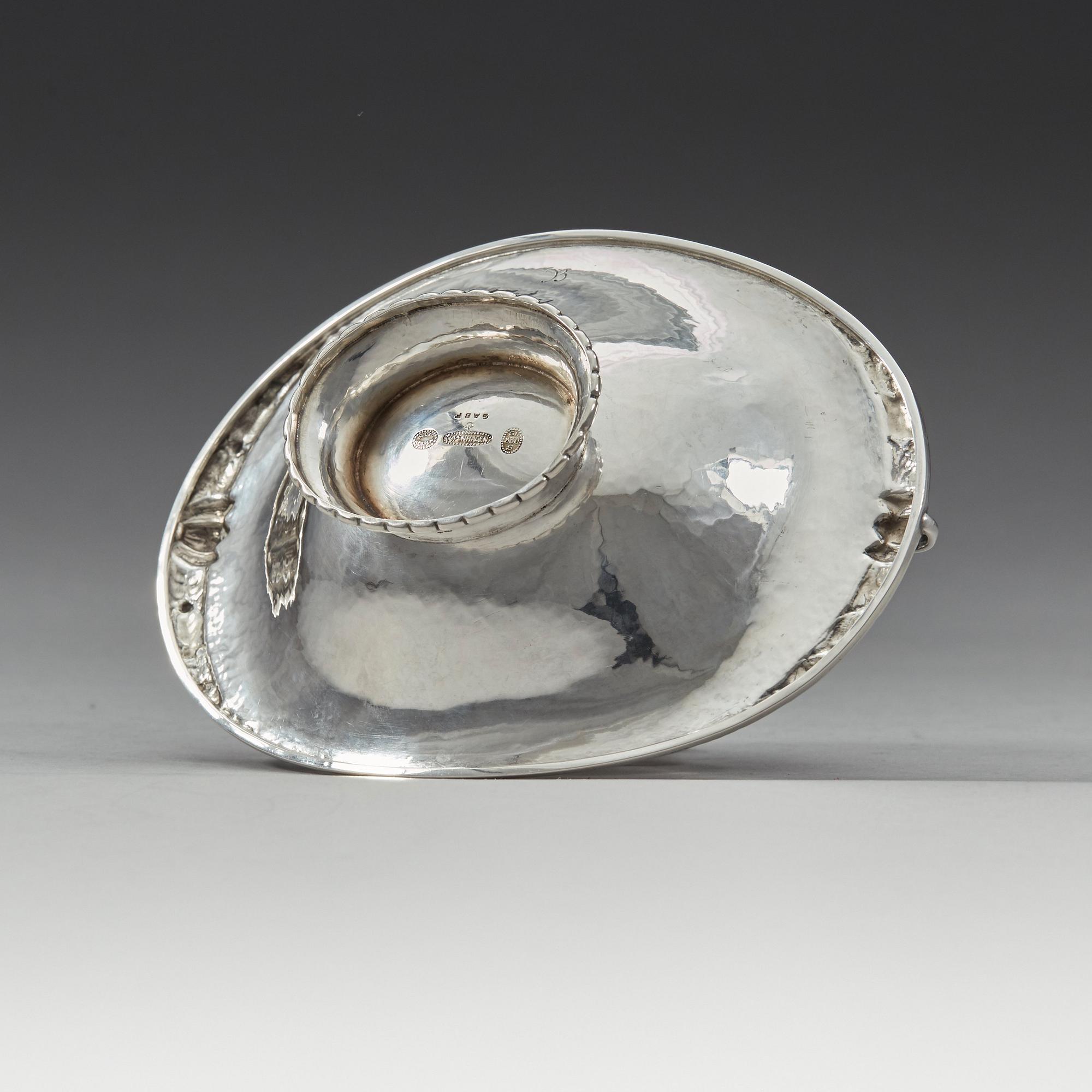Georg Jensen, a bowl/dish, Copenhagen ca 1915-19, 830/1000 silver,