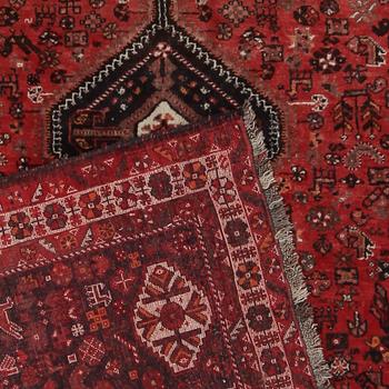 MATTA, orient, ca 317 x 235 cm.
