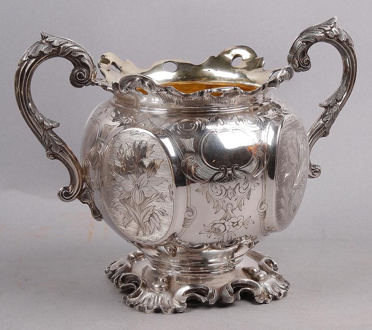 KAFFE- OCH TESERVIS, 4 delar, silver, nyrokoko, Gustaf Möllenborg, 1857.