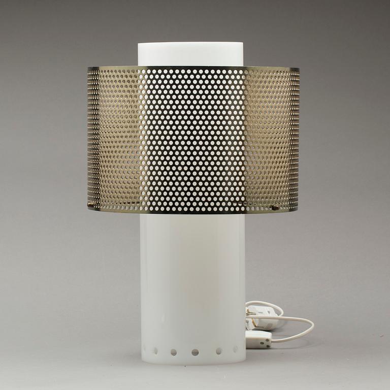 BORDSLAMPA, troligen Hans-Agne Jakobsson.