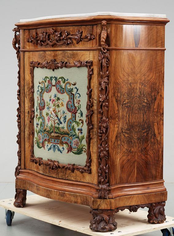 SKÅP, nyrokoko, sent 1800-tal.