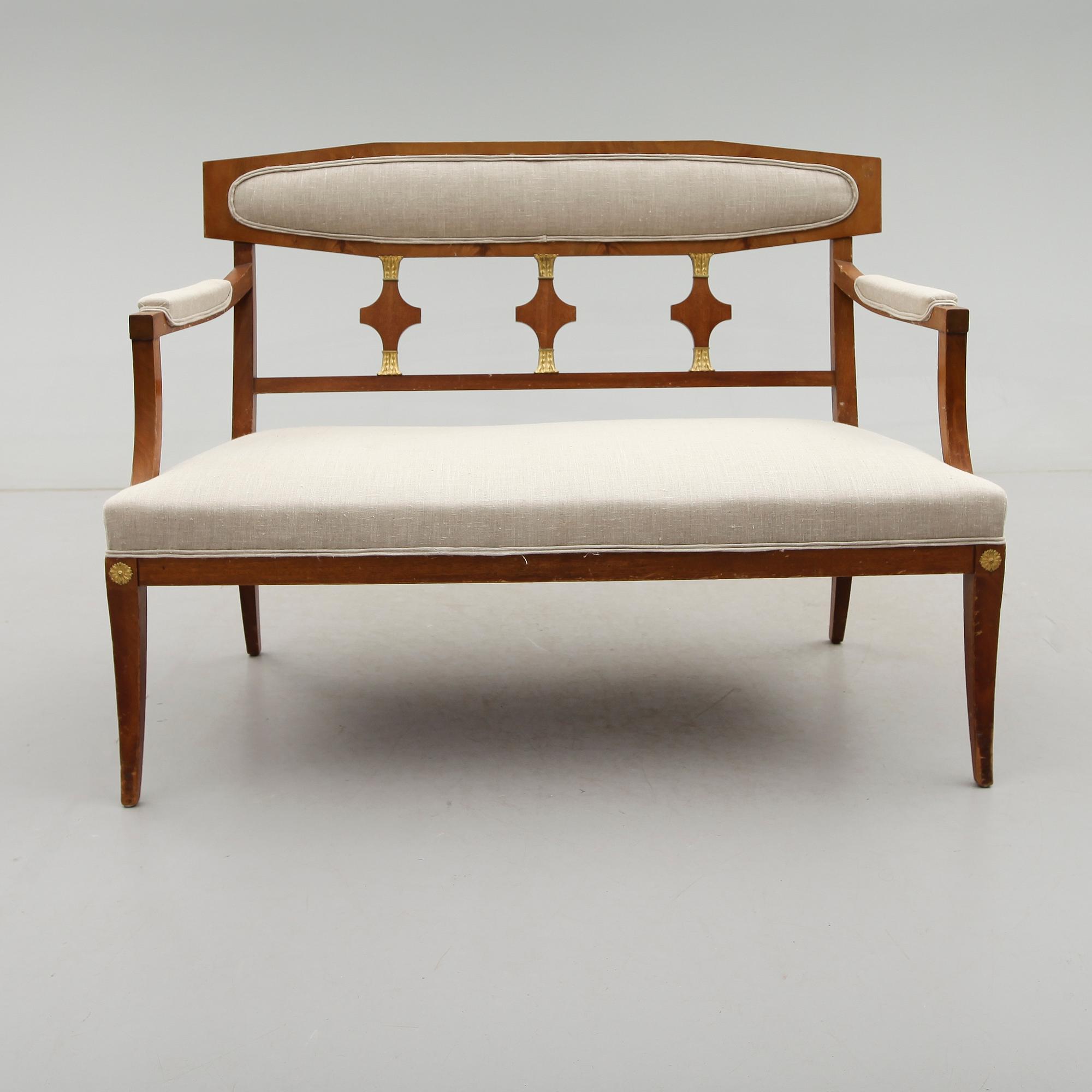 SOFFA, empirestil, 1900-talets första hälft.