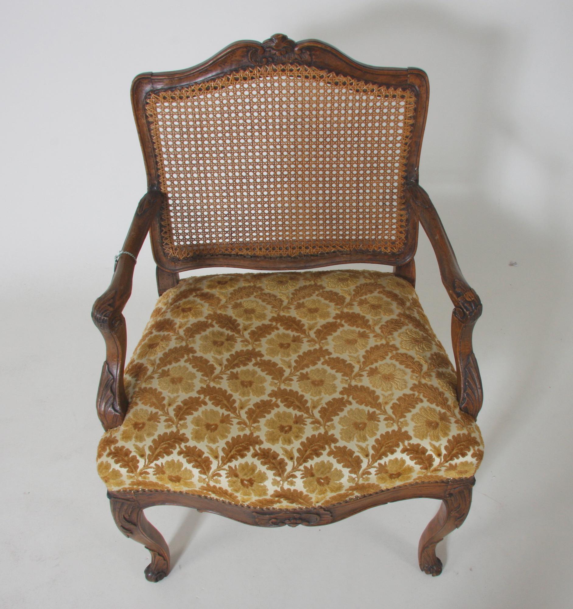KARMSTOL. Louis XV, 1700-tal, sign I GOVRDIN.