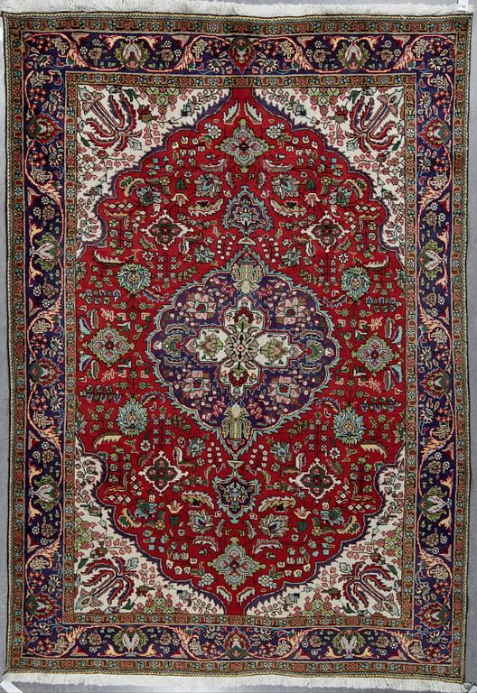 MATTA Täbris, ca 302x212 cm.