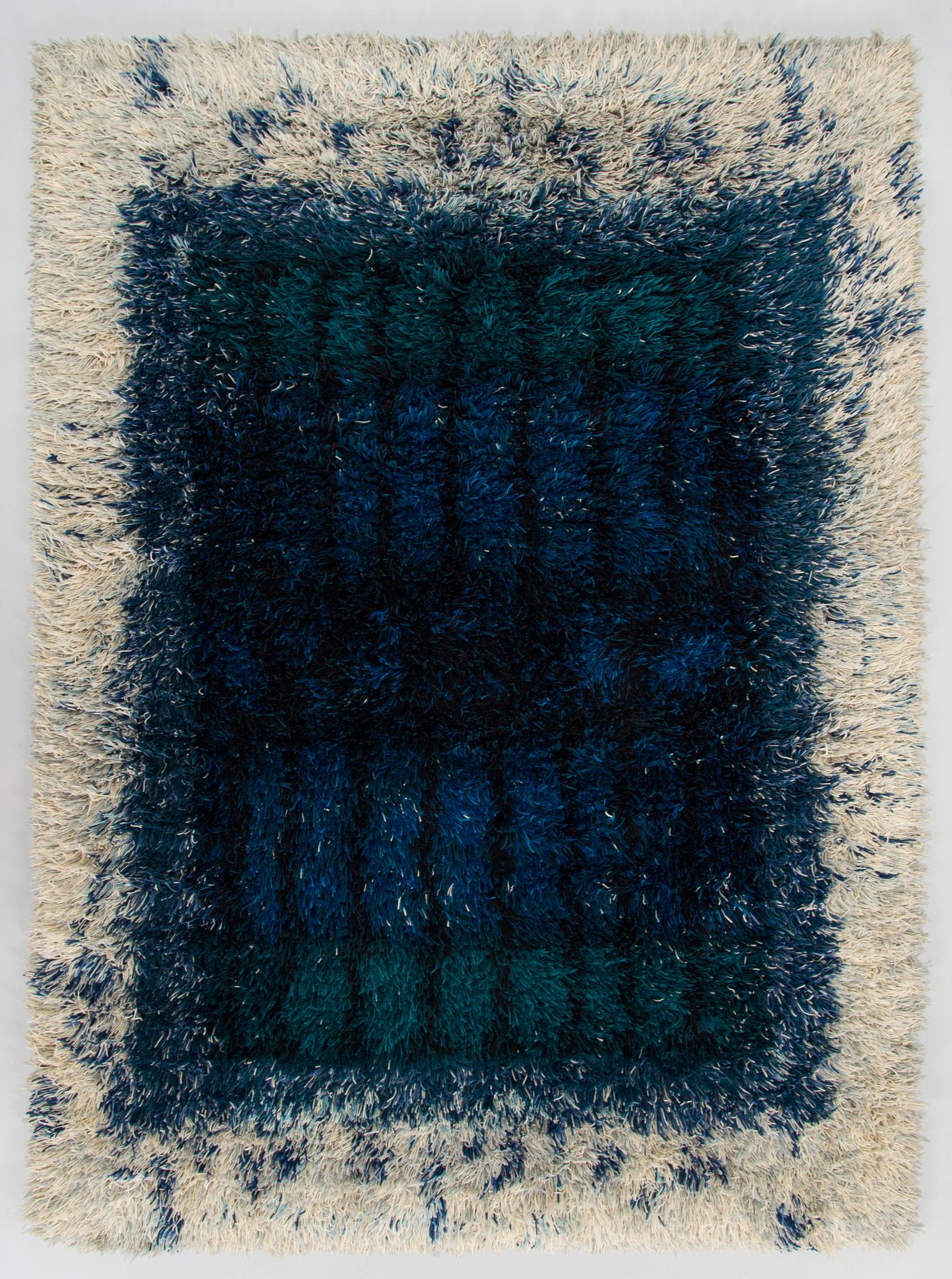 Terttu Tomero, A Finnish long pile Ryijy Rug for Neovius. Circa 155 x 115 cm.