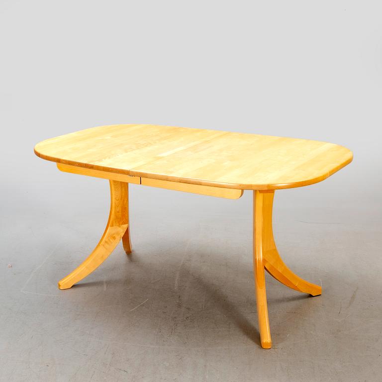 A birch daning table 'Primula' by Nils-Göran Gustafsson for Stolab, Sweden 2006.