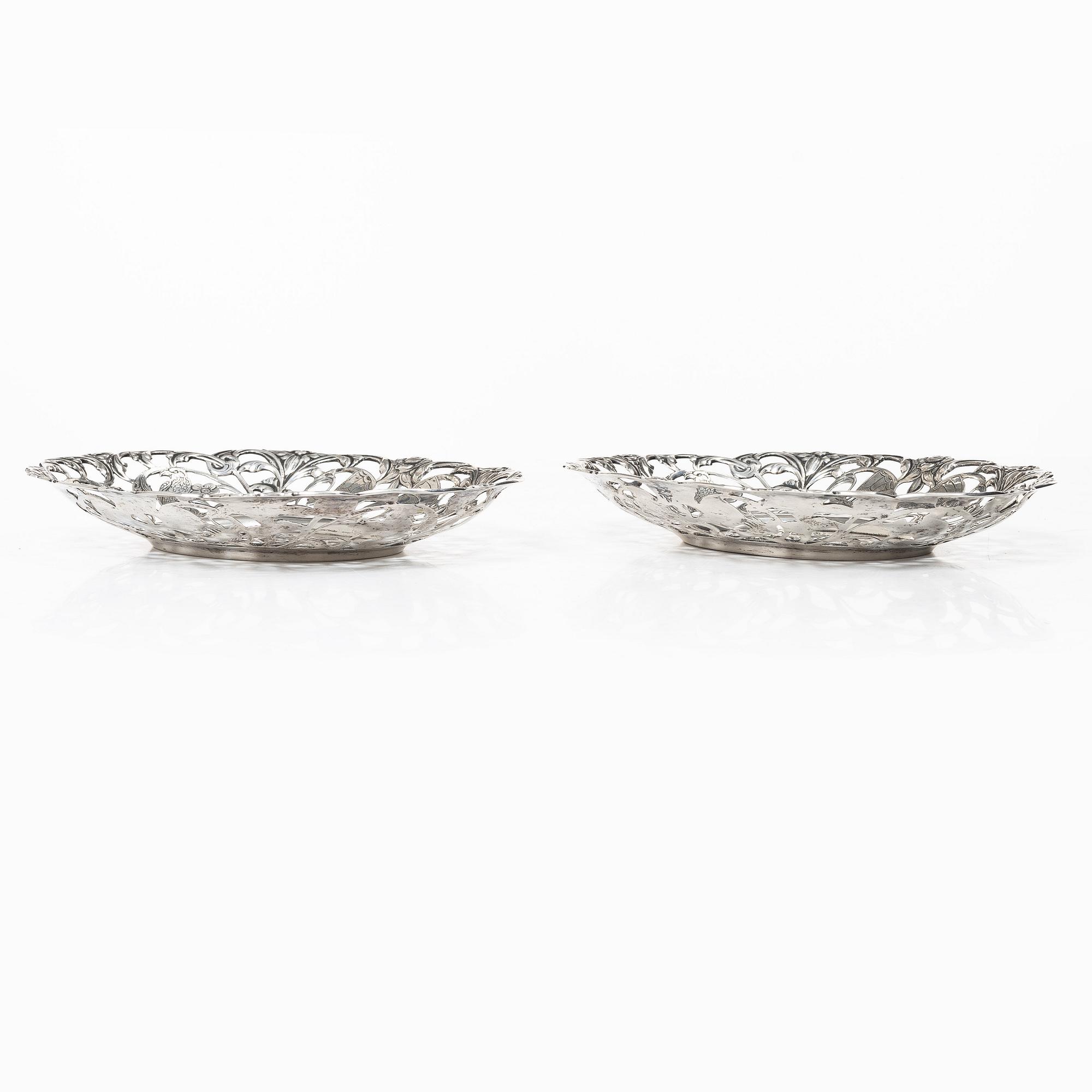 Sauceboat, a pair, silver, Rococo style, 20th century.