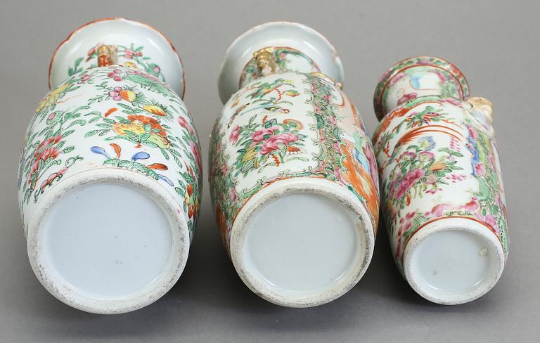 VASER, 3 st, porslin, Kanton, Kina, 1800-tal.
