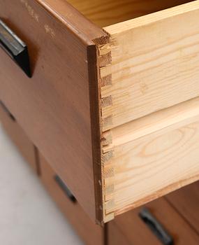 LÅDFACK, 1900-talets mitt.