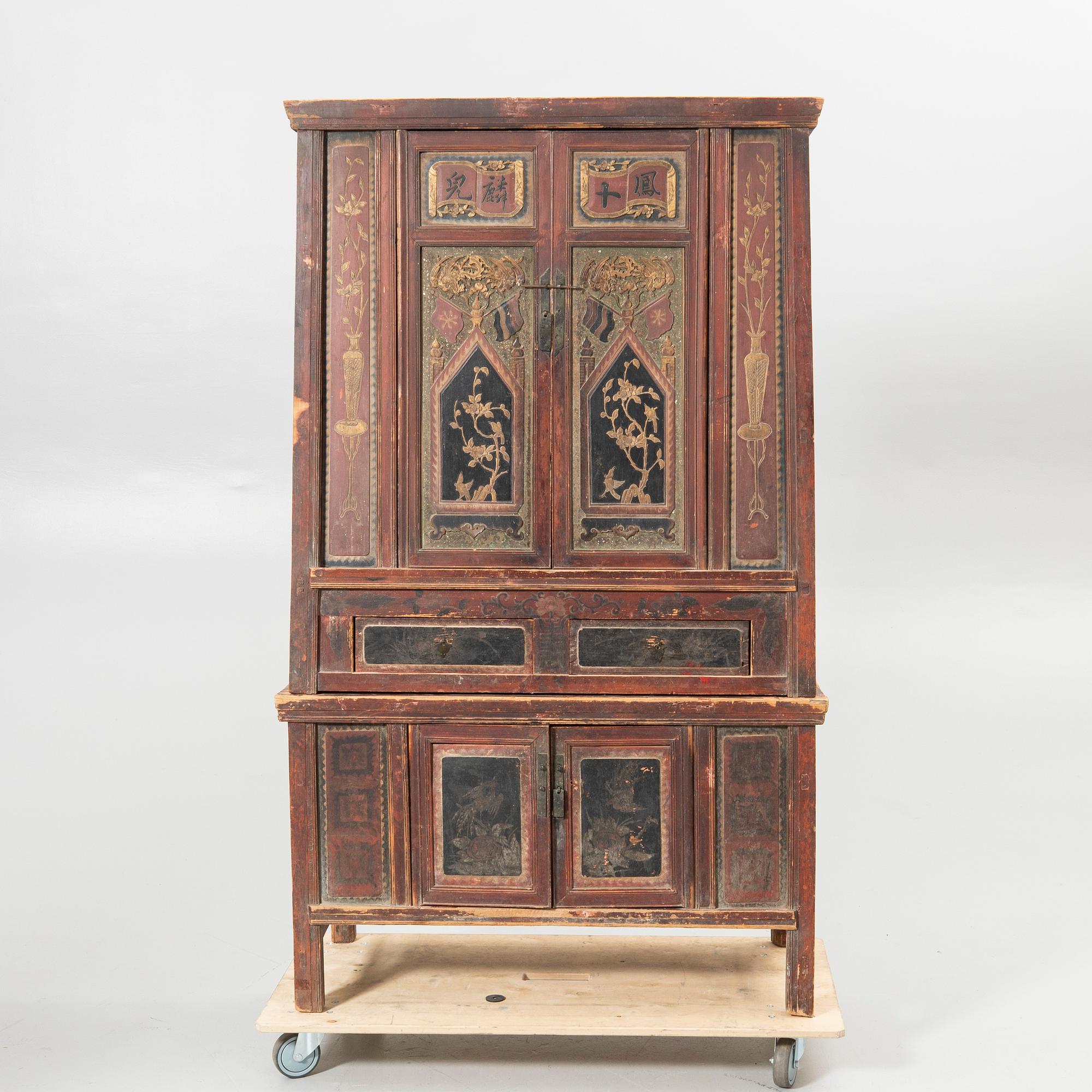 Cabinet, Asia, circa 1900.