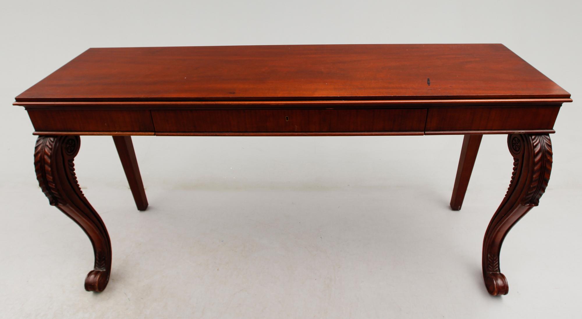 VÄGGBORD, England, 1900-talets senare del.