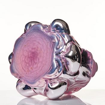 Hanna Hansdotter, a "Dripping print" glass sculpture, The Glass Factory, Boda Glasbruk, Sweden 2018.