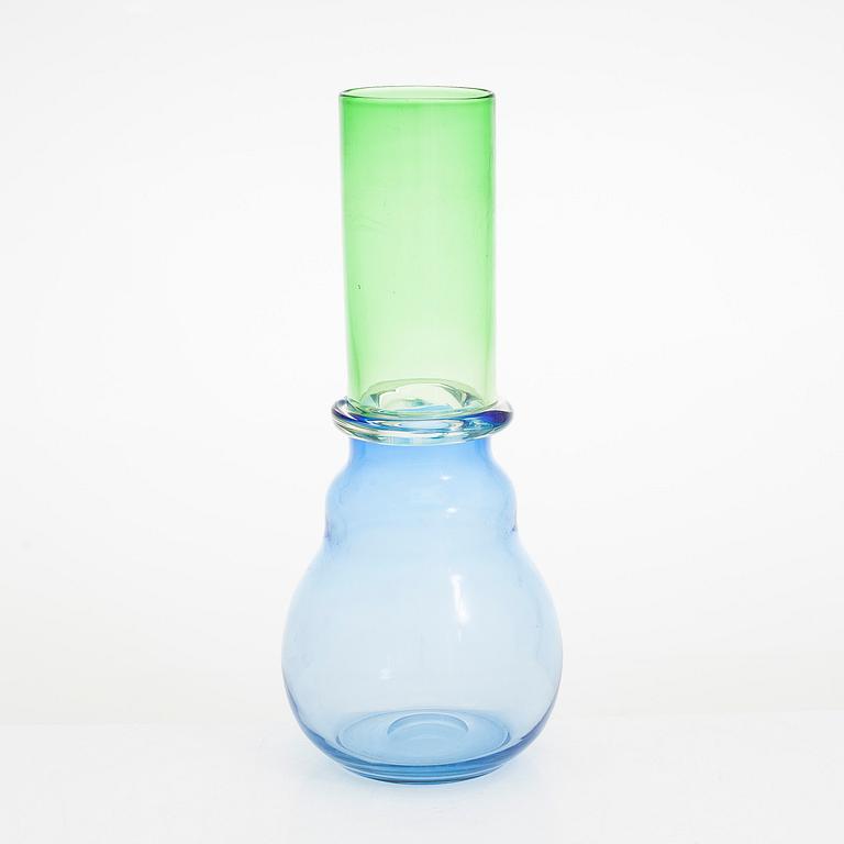 Oiva Toikka, vas, OT 13, signerad O.Toikka Nuutajärvi Notsjö -65, 33/100.